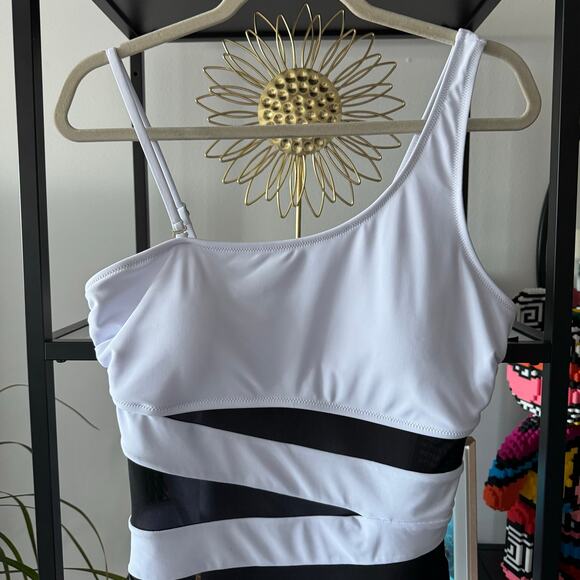Blooming Jelly Black White One Shoulder Mesh Panel One Piece Swimsuit Women’s XL - Picture 3 of 6